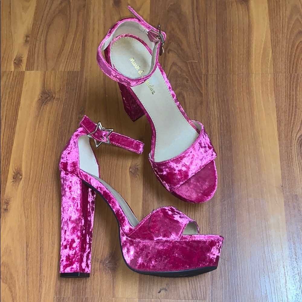 Velvet chunky heels